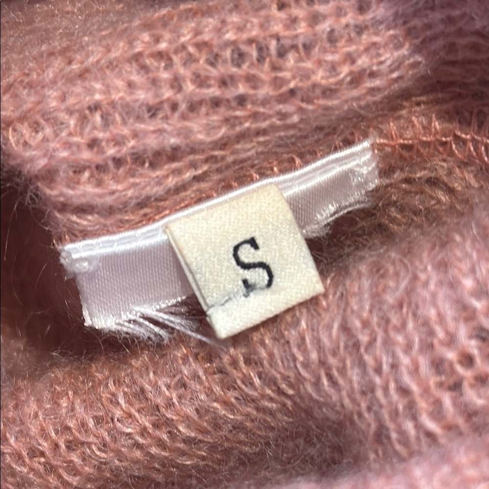 Nina Ricci Women's Pink Mohair and Wool Turtleneck Size Small - Picture 7 of 9
